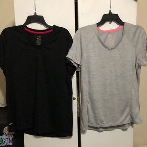 Danskin now size extra large athletic shirts